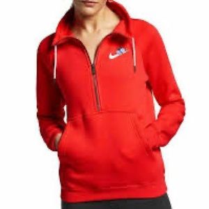 Women’s Nike Femme Rally Half Zip Sweatshirt